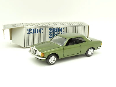 NZG 1/35 - Mercedes 230 C 280 Ce W123 Verde - Immagine 1 di 2