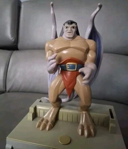 Gargoyles Goliath Talking Figure Bank - Thinkway Toys 1995 BVTV - Tested & Works - Picture 1 of 3
