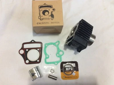 Se adapta a HONDA CT70 Trail 70 SL70 CT70H CL70 XL70 nuevo juego de cilindros y pistones abovedados Foto 1 de 3
