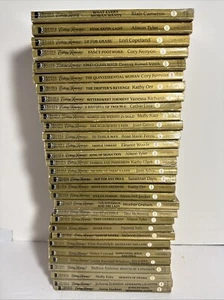 Lot of 31 Candlelight Ecstasy Romance Novels 1986-87 Mixed Numbers 400-528 - Bild 1 von 7