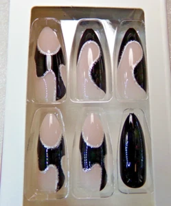 KISS NAILS GLUE ON Long, Shiny Black & Silver - Bild 1 von 4