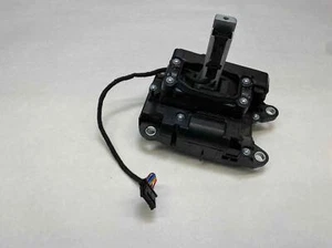 2018-2023 ---- Audi Q5 ---- Automatic Transmission Shifter Box -- 80B713041N - Bild 1 von 5