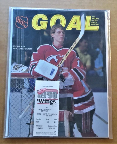 Red Wings vs New Jersey Devils 12-31-1989 Program, Roster Sheet & Game Ticket Cover