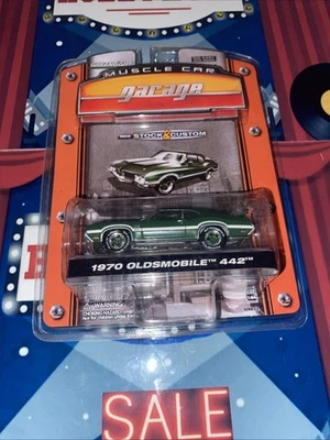 Muscle Car Garage 1970 OldsMobile 442 Diecast Car - Image 1 of 4