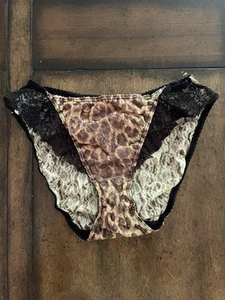 Vintage 90s Fruit Of The Loom Bikini Panties Size Large L Leopard Lace Nylon - Picture 1 of 8