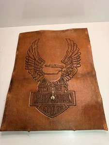 Harley-Davidson Leder Wanduhr Adler Logo - funktioniert nicht rustikales Dekor - Bild 1 von 4