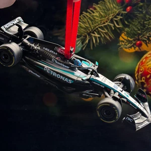 Mercedes Formel 1 Weihnachtsschmuck - Bild 1 von 5