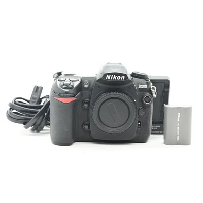 Cuerpo de cámara digital Nikon D200 10,2 MP SLR #586 Foto 1 de 4