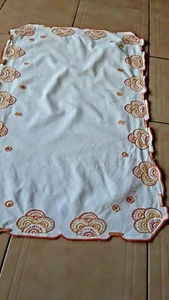 ANCIEN NAPPERON DESSU DE TABLE  broderie main 83x52cm@OLD map - Picture 1 of 4