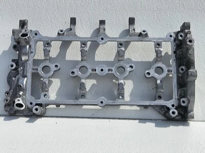 Soporte de árbol de levas de culata de motor Nissan Sentra 2013-2019 OEM* Foto 1 de 4