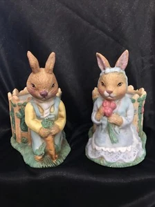 Set Vintage Mr & Ms Easter Porcelain Bunny Rabbit Planters Holder Tulips - Picture 1 of 12