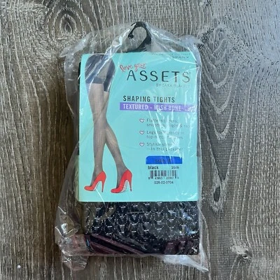 Spanx Love Your Assets 塑形紧身衣纹理 Wish Bone 尺寸 4 黑色 — 第 1/2 张图片