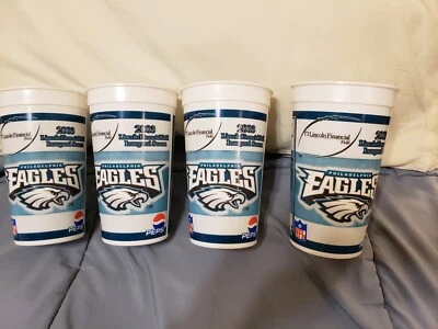 4 tazas souv de la temporada inaugural de Philadelphia Eagles/Lincoln Financial Field 2003 Foto 1 de 4