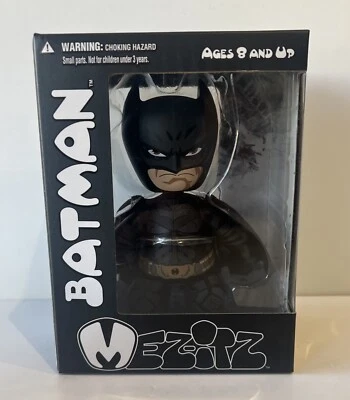 2012 Mezco Mez-itz Batman Dark Knight Rises Movie Designer Vinyl Figure Sealed  - Image 1 of 4