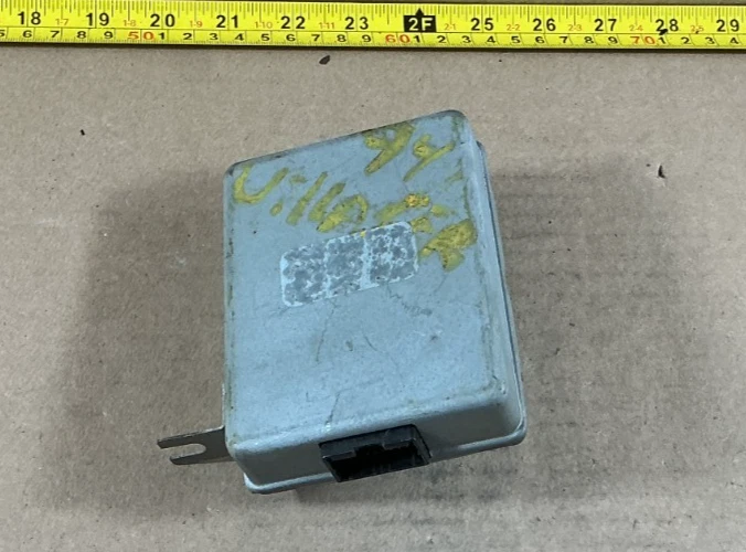 1993 - 1995 Mercury Villager Cruise Control Unit Module F6XA-9F812-AC - Image 1 of 4