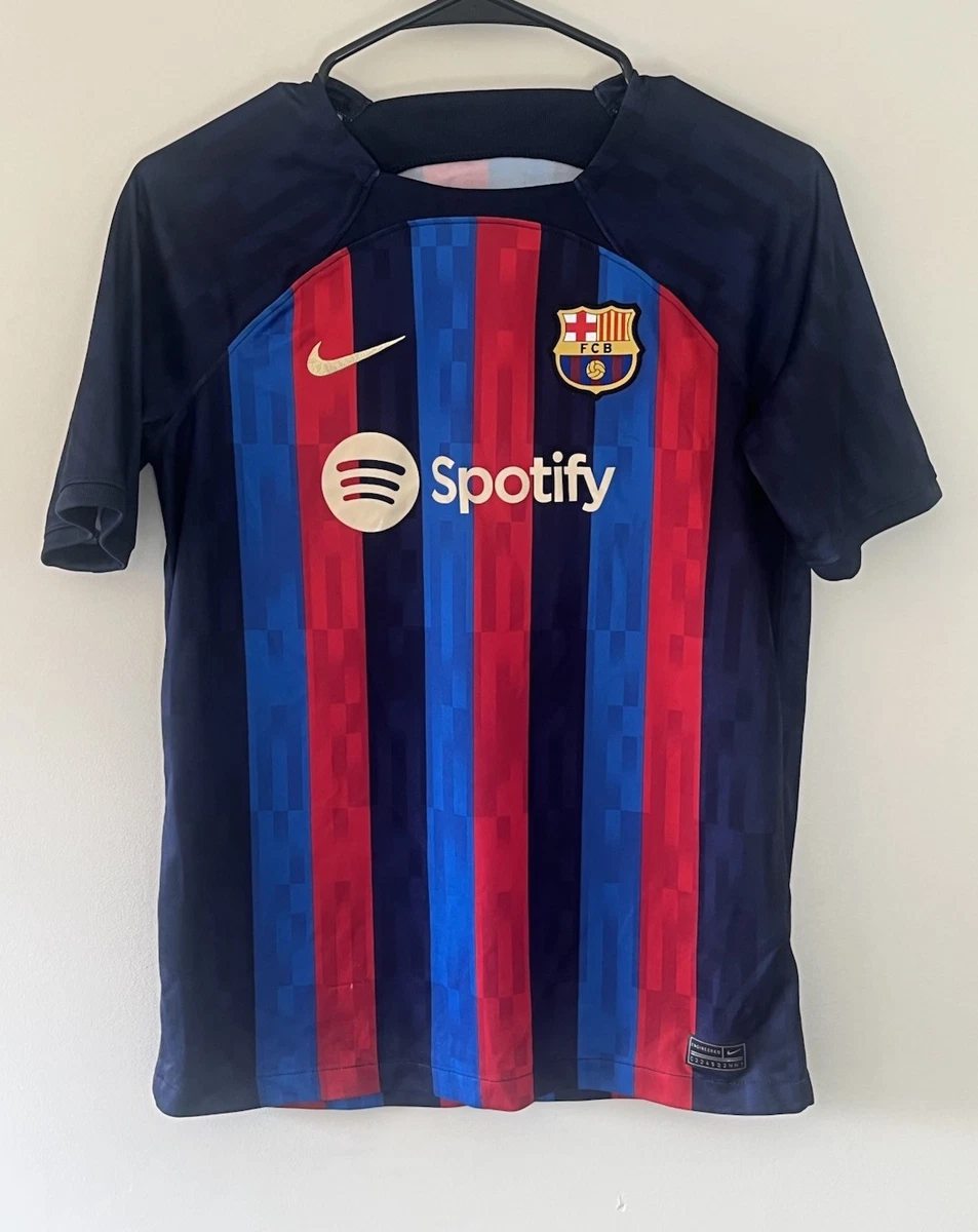 Preços baixos em Fc Barcelona Azul International Club Camisas de