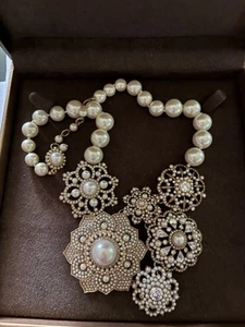 Carolee Lux Pearl and Rhinestone Necklace - Picture 1 of 3