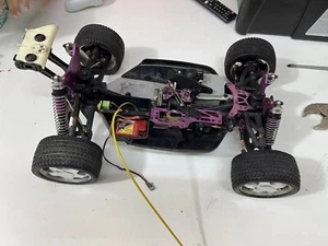 Nitro Buggy 1/8 RollerThunder Tiger....? - Picture 1 of 10