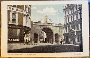 Irish Postcard FERRY QUAY GATE Derry Londonderry Northern Ireland Chas Reis? - Imagen 1 de 2