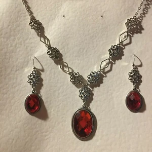 LACY FILIGREE VICTORIAN STYLE ORANGE RED CRYSTAL DARK SILVER PL NECKLACE SET - Picture 1 of 8