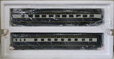 MTH Premier 20-6613 Baltimore and Ohio Sleeper/Diner Streamliner 2 Pack LN - Image 1 of 4