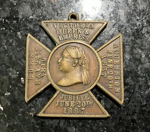 Queen Victoria Diamond Jubilee Medal Manchester Salford Sunday School - Picture 1 of 5