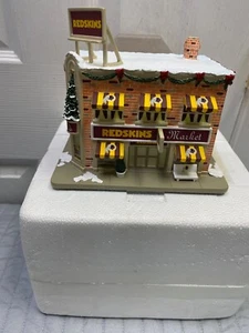 WASHINGTON REDSKINS MARKET HAWTHORNE VILLAGE WEIHNACHTEN STYROPOR - Bild 1 von 3