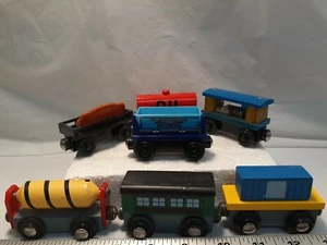 Eisenbahn Waggons Konvolut für Holzschienen - Bild 1 von 6