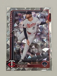 2025 Topps Serie 1 Baseball #12 Bailey Ober Diamante Parallel Minnesota Twins  - Bild 1 von 2