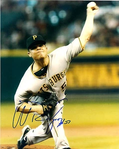WANDY RODRIGUEZ PITTSBURGH PIRATES AUTOGRAPHED SIGNED 8X10 PHOTO W/COA - Picture 1 of 1