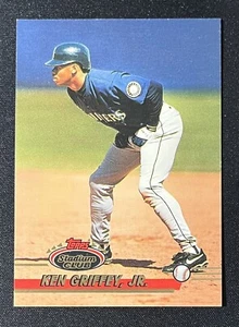 1993 Stadium Club #707 Ken Griffey, Jr. Seattle Mariners HOF Baseball Card - Picture 1 of 2