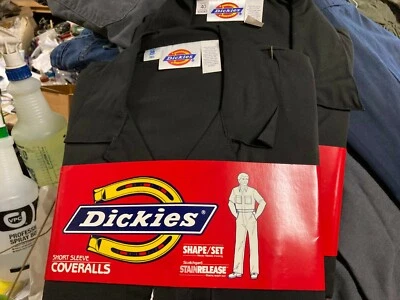 Mono Dickie manga corta (38 --40 negro)--36 reg -- 46 largo marrón Foto 1 de 4