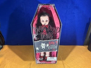 R11-63 LIVING DEAD DOLLS - KITTY - 2000 - #99911 - MEZCO - Photo 1/14