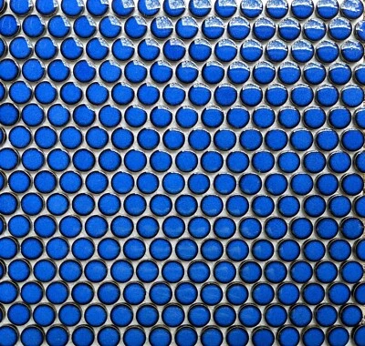 Azulejo de mosaico de porcelana redondo azul cobalto para pared y piso  Foto 1 de 2