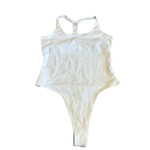 Body Alo Yoga Elegante Espalda Blanco Tanga Espalda Corredora Elastizado Talla Grande Para Mujer - Imagen 1 de 11