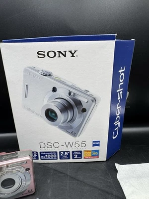 Sony Cyber-shot DSC-W55 Digital Camera 7.2MP 3x Optical Zoom English Viewfinder - Image 1 of 4