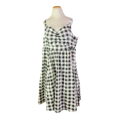 NWT Retro Chic Torrid Size 4 Gingham Midi Poplin Fit & Flare Dress Black White - Image 1 of 4