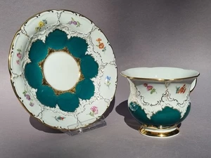 Meissen Tasse & Unterteller B-Form Streublümchen russisch grün.- RARE - Bild 1 von 1