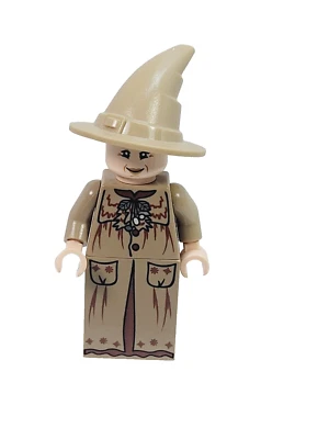 LEGO 4867 - Harry Potter Hogwarts - Professor Pomona Sprout Minifigure - Image 1 of 4