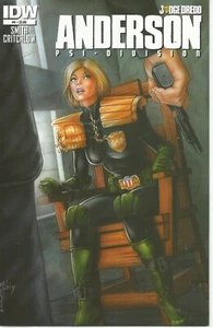 Judge Dredd: Anderson, Psi-Division #4 by Matt Smith & Carl Critchlow (IDW 2014) - Foto 1 di 1