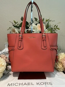 Michael Kors Leather Voyager Double Handle Shoulder Bag 8 interior pockets~Coral - Picture 1 of 9