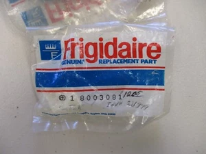 Interruptor de luz para estufa Frigidaire P/N 5308003081 - Imagen 1 de 2