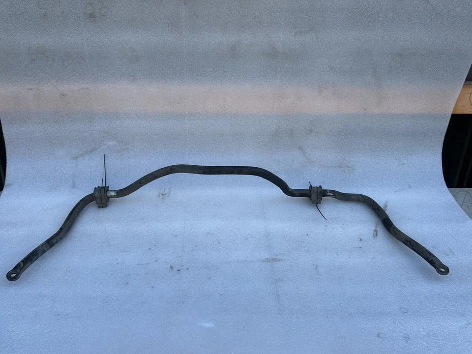 1999 MITSUBISHI MONTERO SPORT REAR STABILIZER SWAY BAR - Image 1 of 4