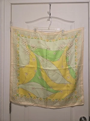 Bufanda cuadrada floral verde amarillo seda Banana Republic vintage Foto 1 de 3