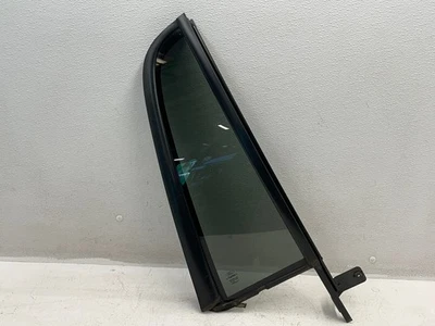 15 16 17 Lincoln Navigator Rear Right Pass Door Vent Window Glass Panel 1585 OEM - Image 1 of 4