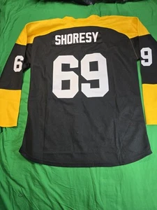 Letterkenny Shamrocks #69 Shoresy Hockey Trikot Gr. XL NEU - Bild 1 von 3