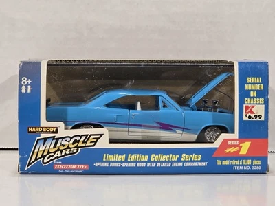 ¡Plymouth GTX 1969 de carrocería dura 1 de 10.000! Escala 1/32 Foto 1 de 4