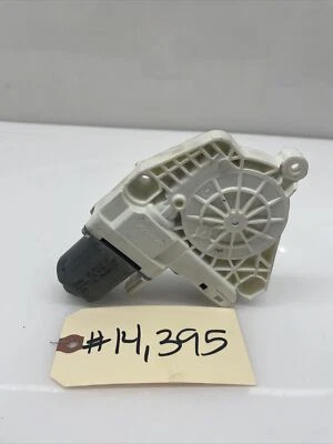 Motor de janela traseira esquerda Audi A4 B8 Q5 2009 - 2016 8K0959811A fabricante de equipamento original - Imagem 1 de 4