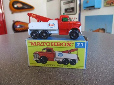 VINTAGE MATCHBOX WRECKER TOW TRUCK ESSO & BOX #71  WORLD WIDE SHIPPING - Image 1 of 4