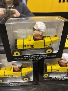 Coche Avispa Marmón Warren Buffett 2025 Berkshire Hathaway Exclusivo para Reunión - Imagen 1 de 6